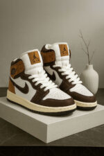 کتونی JORDANایر 529