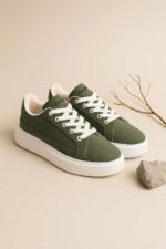 ونس 210309 BERSHKA سبز