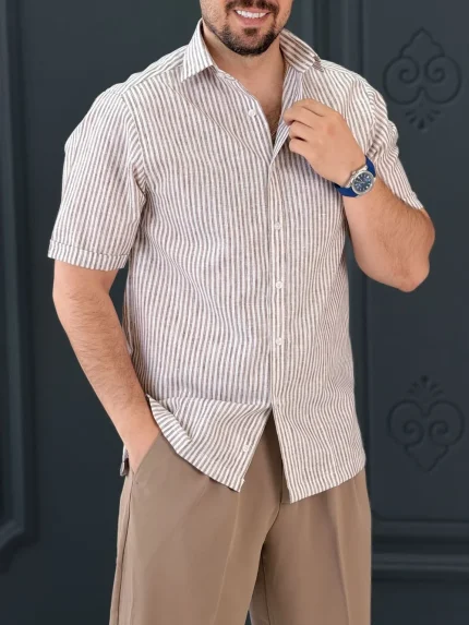 آکومد